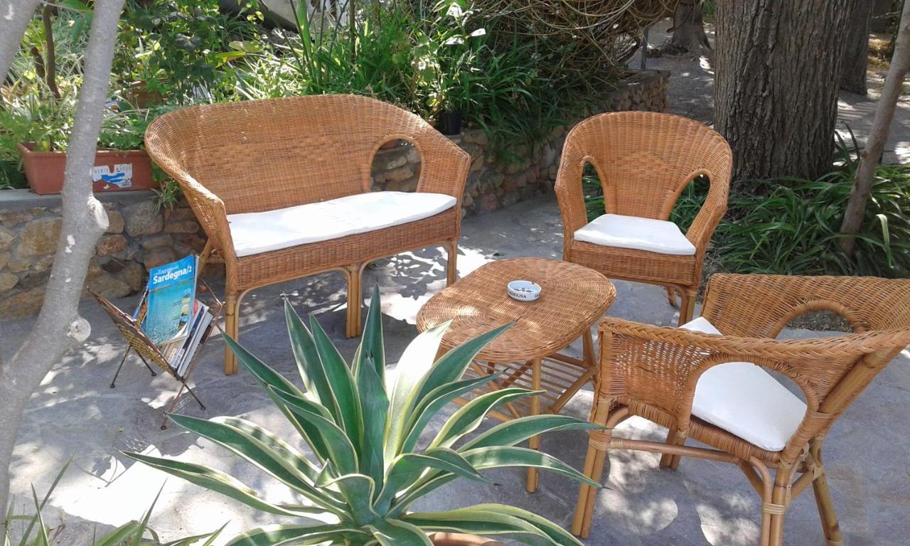 B&B Il Girasole Сант'Анна-Аррезі Екстер'єр фото