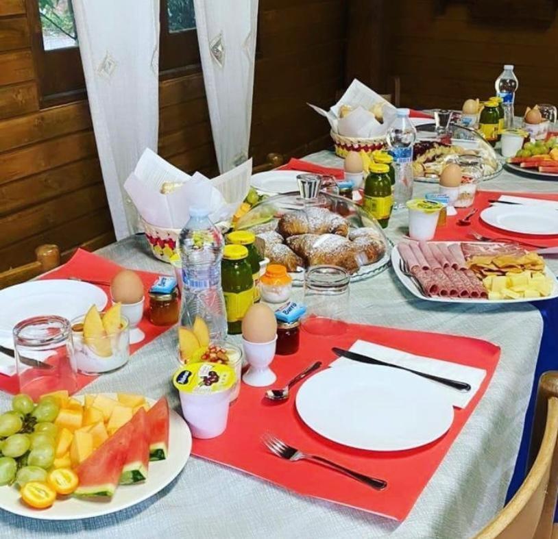 B&B Il Girasole Сант'Анна-Аррезі Екстер'єр фото